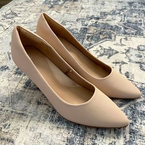 Coasis Size 8 nude pumps